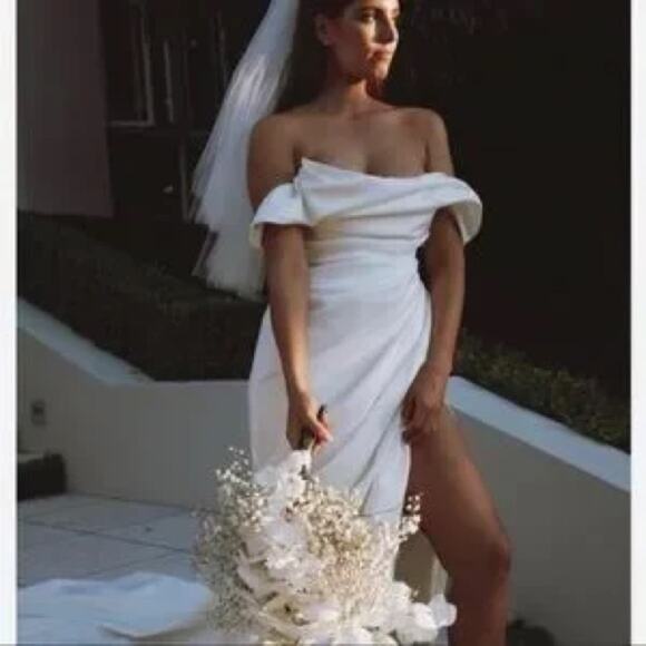 HOUSE OF CB 'Delphine' Ivory Draped Corset Bridal Gown Size S Small NWOT - Picture 7 of 16